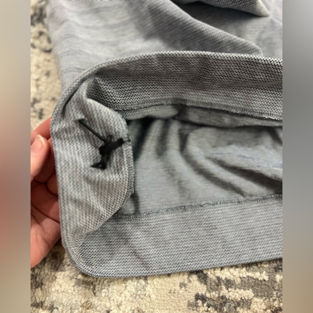 Puma‎ Striped Gray Pullover - Picture 6 of 8